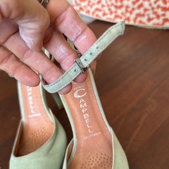 Jeffrey campbell  seafoam green with metal tips and a mesh metal detail size 6 - Picture 8 of 11